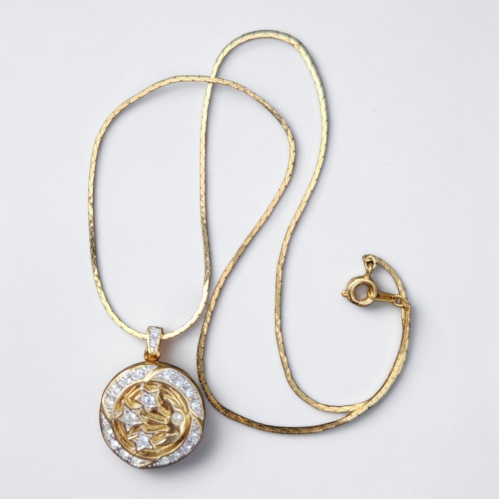 ✨ Flawless Celestial Moon And Stars Crystal Locket Pendant Necklace - Picture 2 of 5